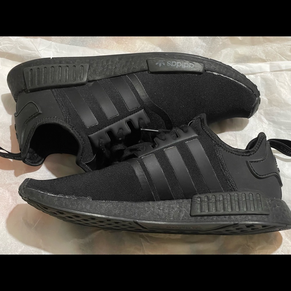 Adidas NMD R1- Triple Black